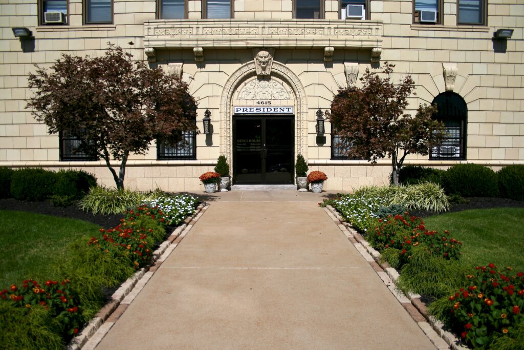 President and Park Royal Apartments PRESIDENT AND PARK ROYAL